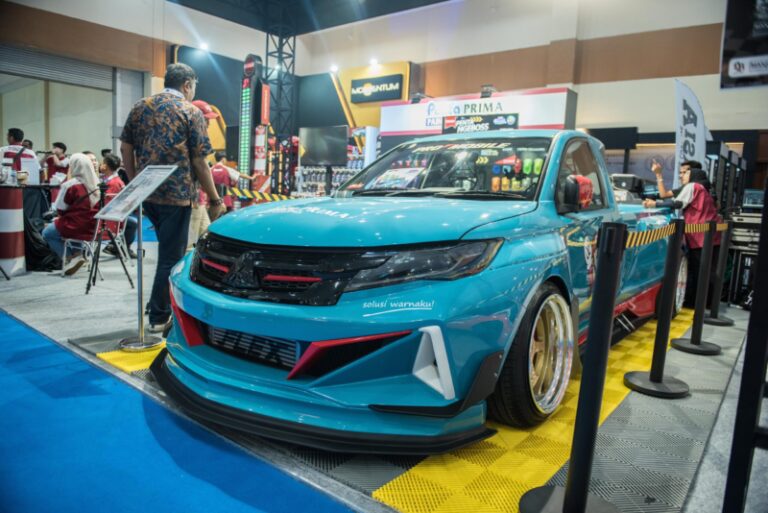 Prediksi Tren Warna Cat Mobil 2024, Metalik sampai Candy Bakal Booming