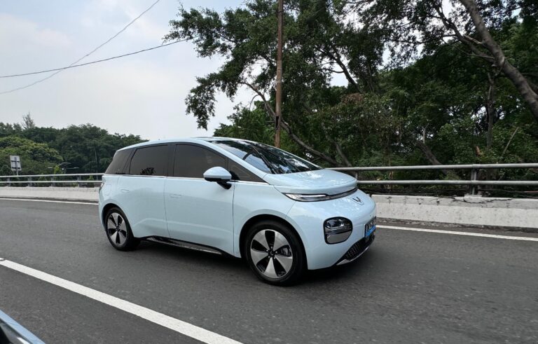 Wuling Cloud EV