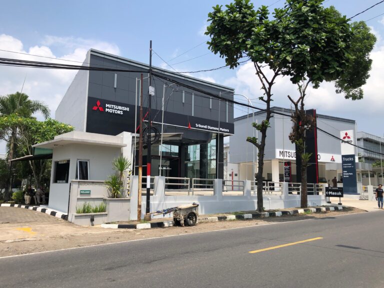Perluas Jaringan Di Jawa Barat, Mitsubishi Resmikan Diler Di Kota Sumedang