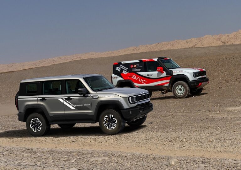 BAIC BJ40 Taklimakan Rally Champion, Dibuat Terbatas Sebagai Ikon Jawara Reli di China