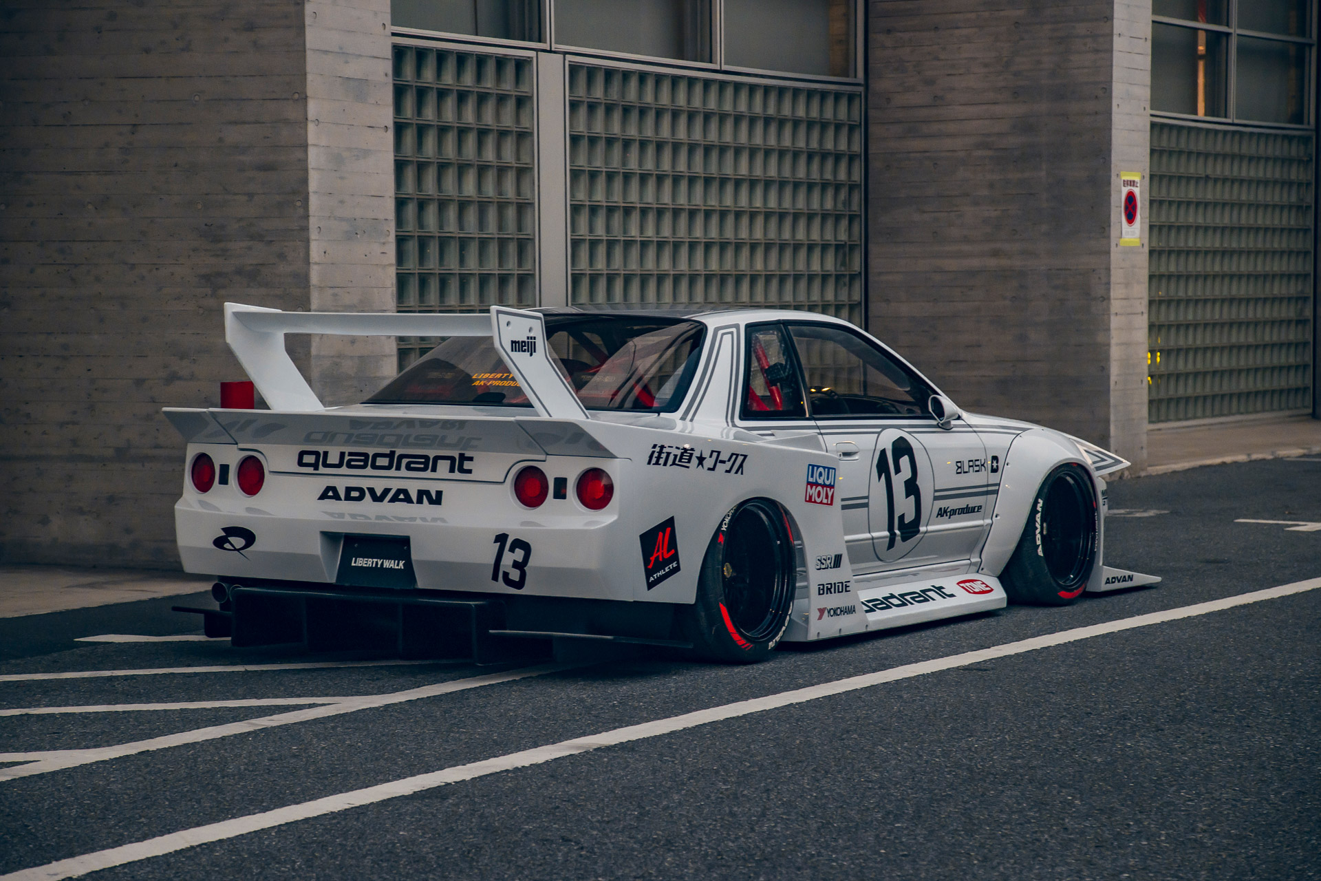 Liberty Walk Kenalkan Paket Body Kit ala 'Bosozoku' Untuk Nissan ...