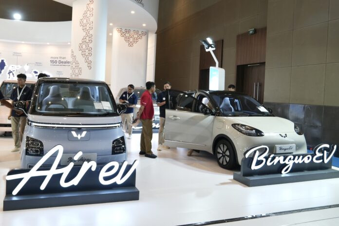 Air EV dan Binguo EV mendominasi raihan angka SPK Wuling sepanjang gelaran PEVS 2025