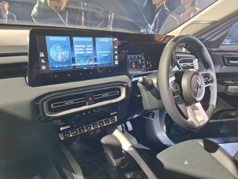 Panel SDA Mitsubishi Destinator Dukung Fokus Mengemudi