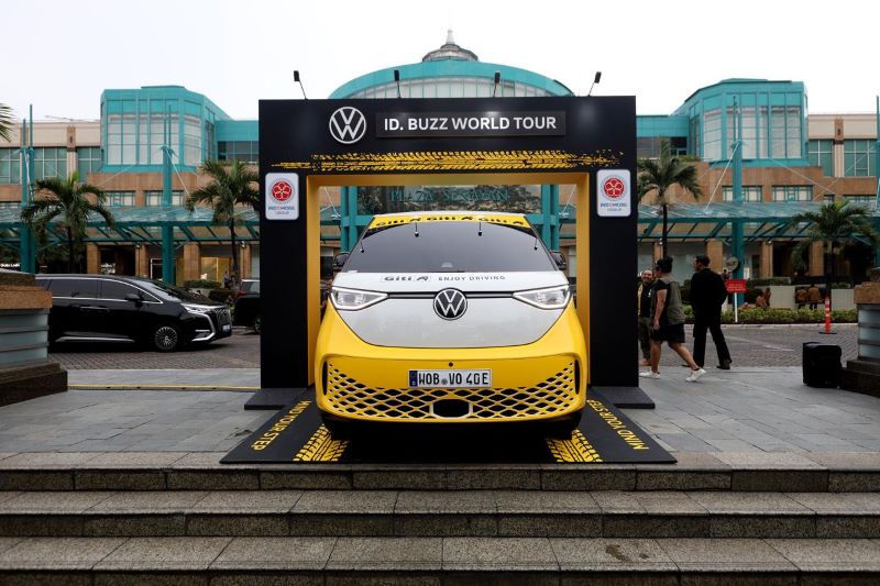 rsz VW ID Buzz Rainer keliling dunia 9