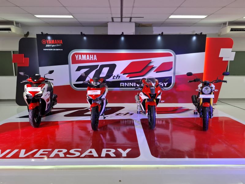 rsz Yamaha Rilis edisi spesial 70 tahun anniv 4