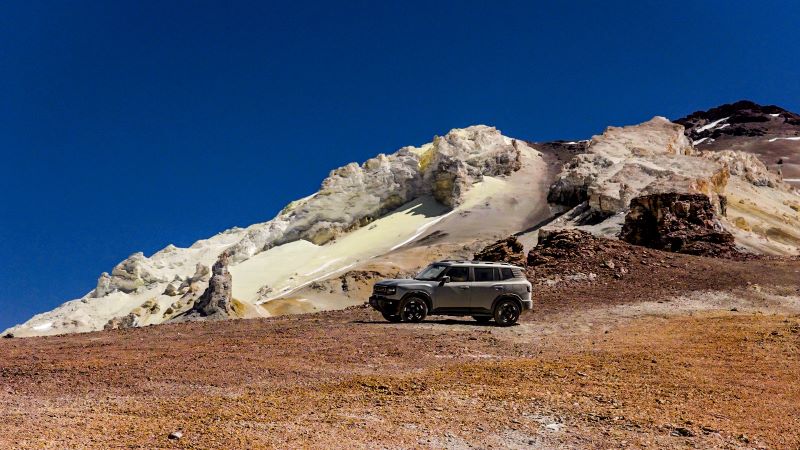 Jetour T1 Libas Jalur Ekstrem Pegunungan Andes hingga Gurun Atacama