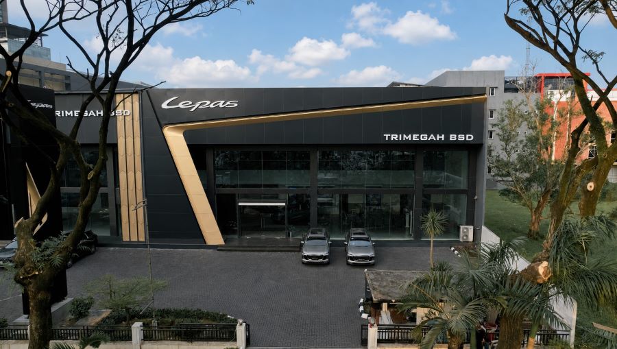 rsz Tampak depan showroom LEPAS -