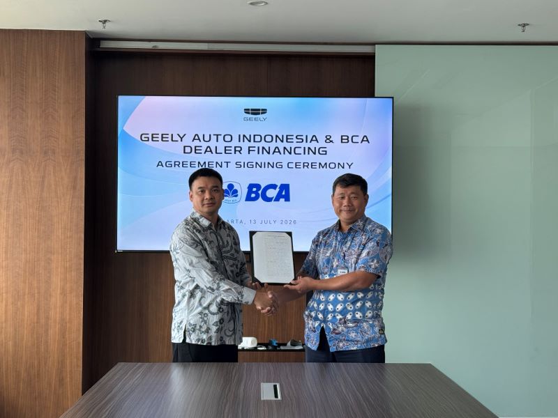 rsz Foto 1. Geely Auto Indonesia dan BCA resmi menjalin kemitraan pembiayaan untuk mendukung jaringan diler