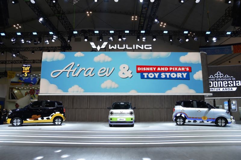 rsz Wuling Resmikan Aira ev yang Terinspirasi dari Disney and Pixar’s Toy Story 5 di GIIAS 2026
