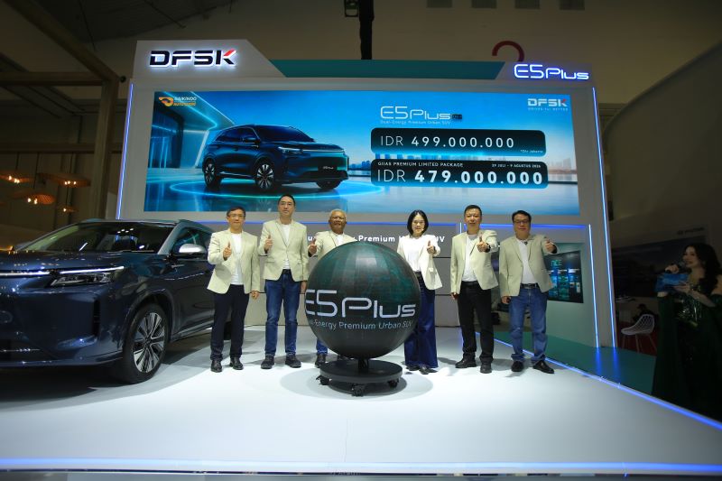 DFSK E5 Plus Resmi Meluncur di GIIAS 2026, Harga Rp479 Juta