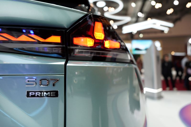 rsz Deepal S07 Prime tampil dengan desain eksterior modern yang memadukan karakter sporty dan teknologi futuristik