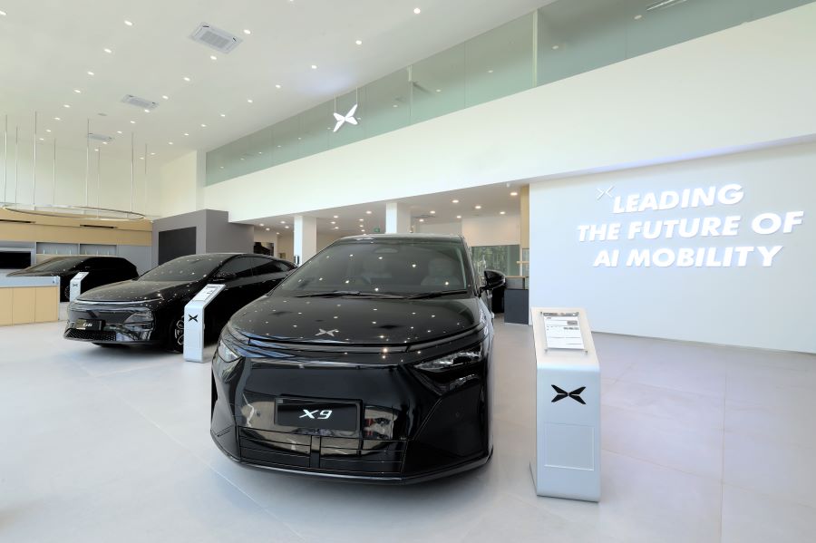 Resmi Beroperasi, XPeng Surabaya Experience & Service Center Jadi Lokasi ke-500 XPeng Secara Global